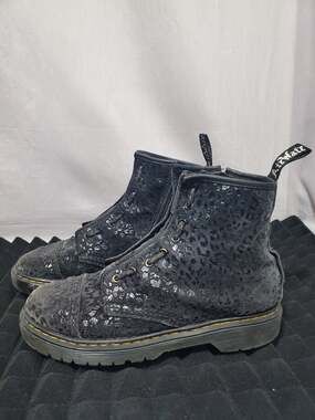 Dr. Martens Sinclair Bex J Black Leopard Print Suede Boots Size US L 5
